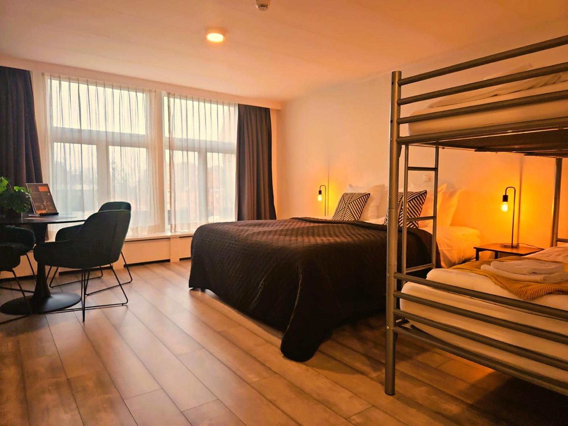 Hotel Anna Casparii ฮาร์ลิงเงน ภายนอก รูปภาพ